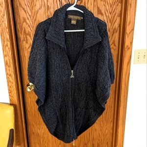 Irish sweater zipped poncho / cape - size s/m